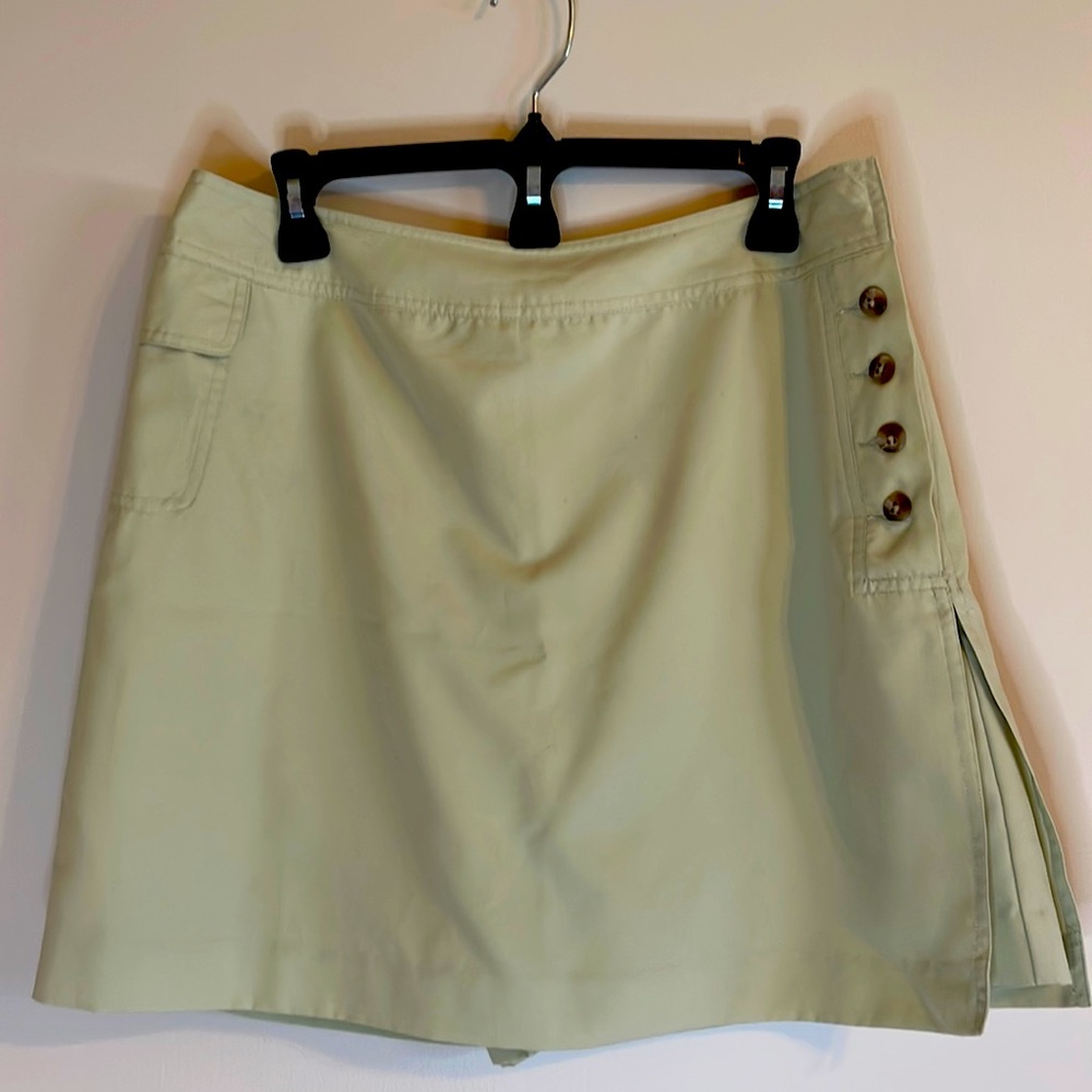 IZOD Womens 12 Skort Lime Green Buttons on the Side Pocket